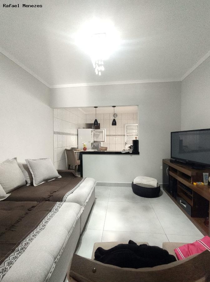 Casa, 3 quartos, 107 m² - Foto 2