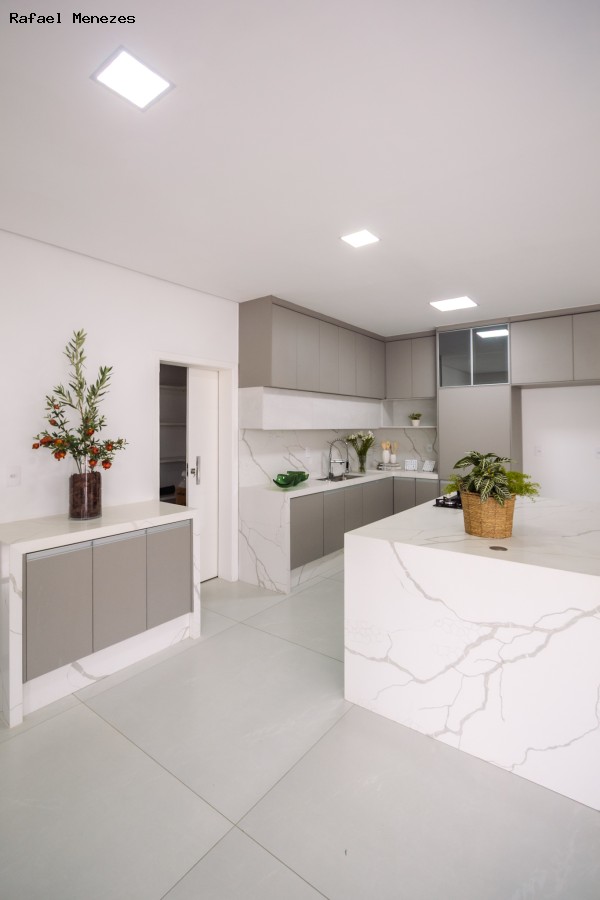 Sobrado, 3 quartos, 328 m² - Foto 19