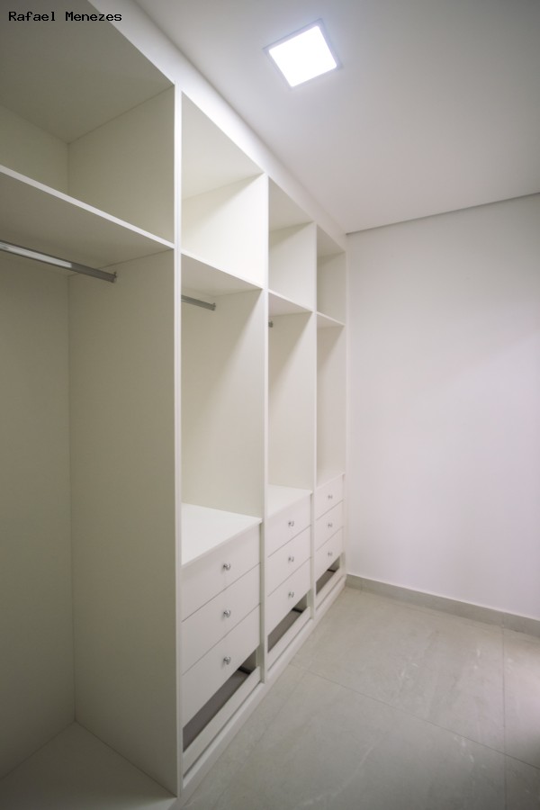 Sobrado, 3 quartos, 328 m² - Foto 35